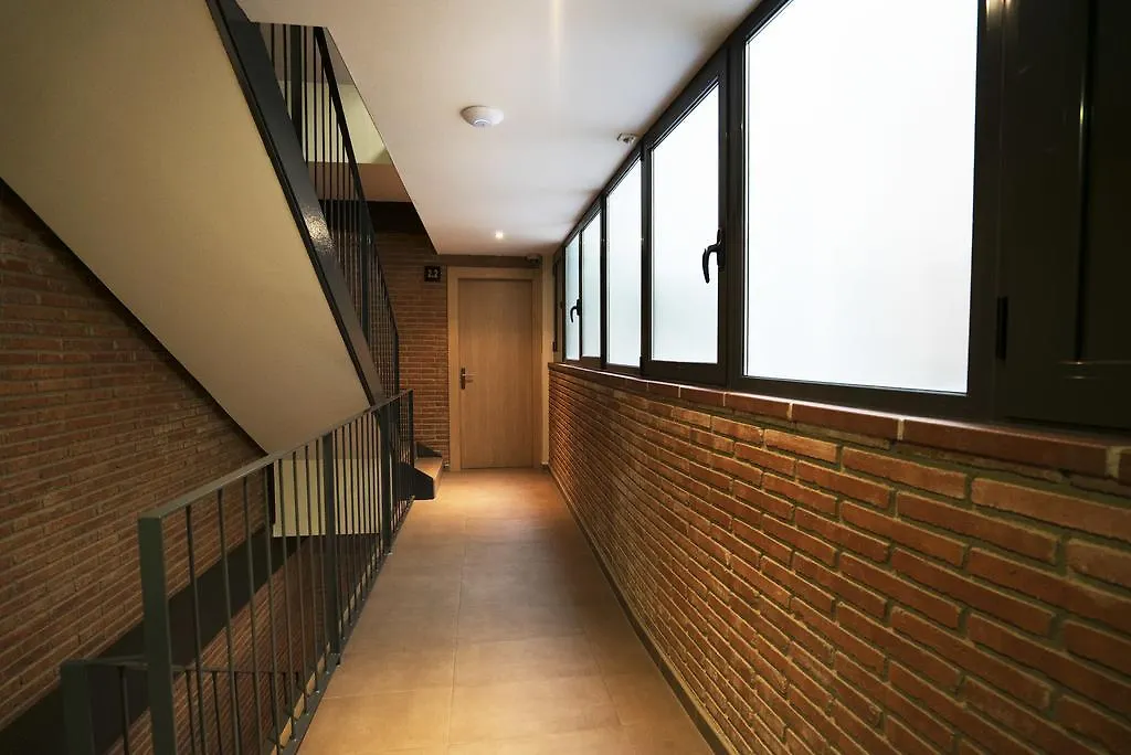 Lejlighed Serennia Cest Apartamentos Arc De Triomf Barcelona