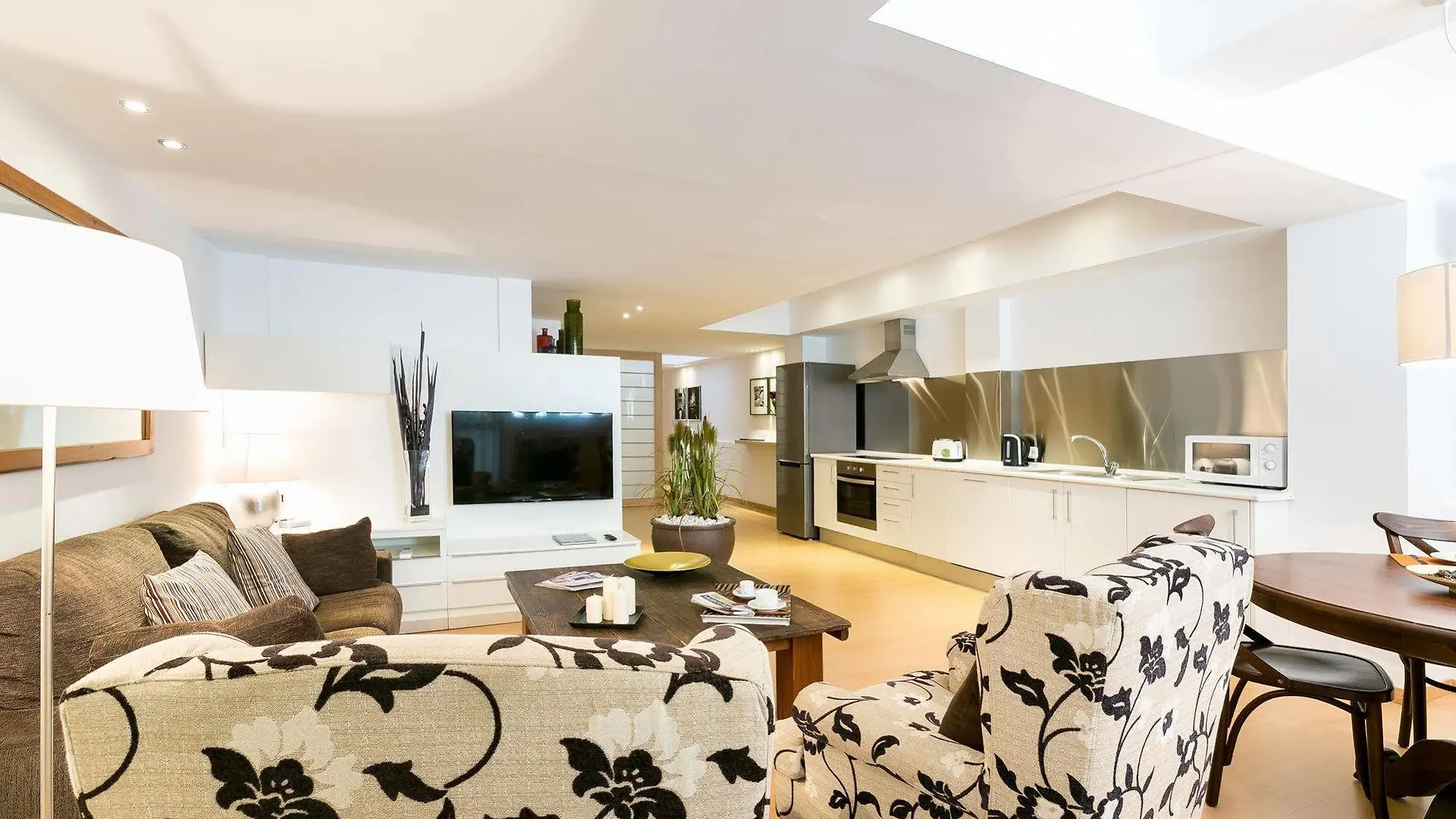 Serennia Cest Apartamentos Arc De Triomf برشلونة