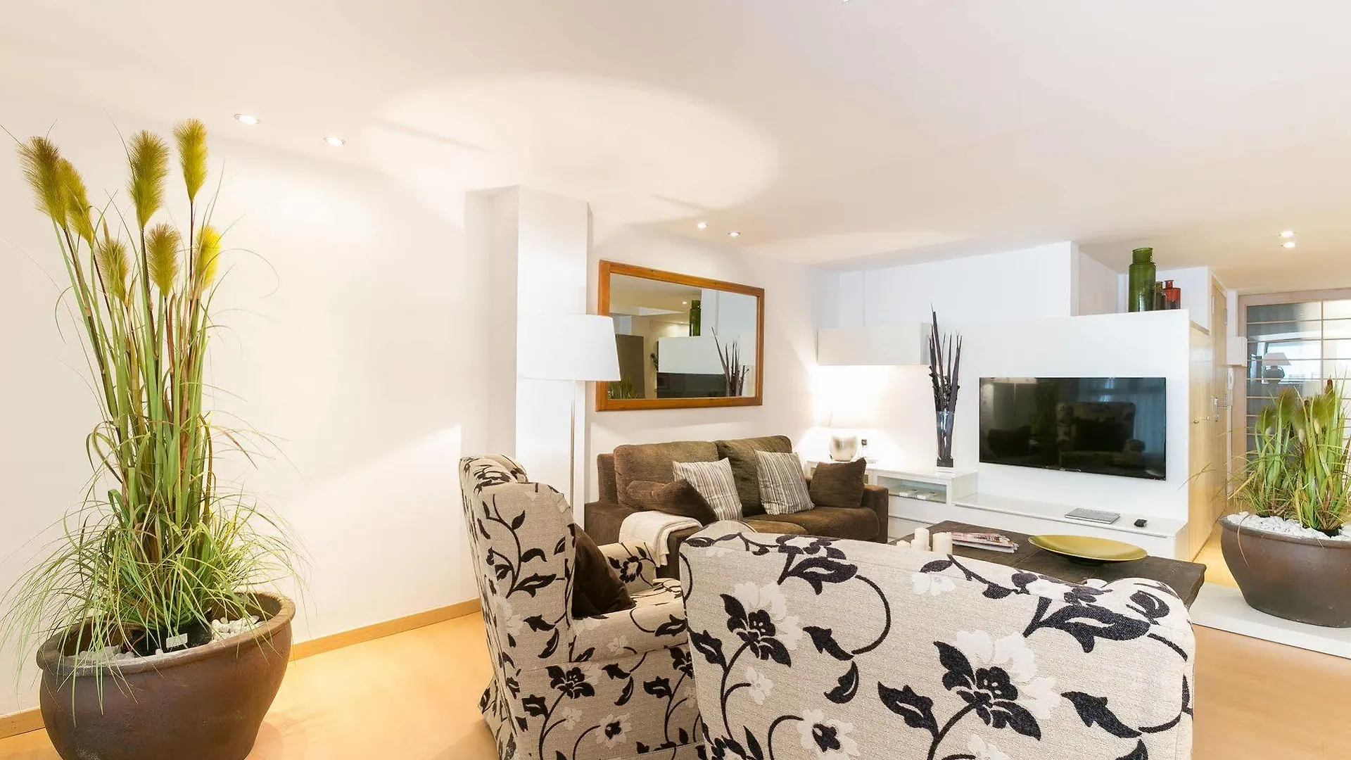 Serennia Cest Apartamentos Arc De Triomf Barcelona Lejlighed