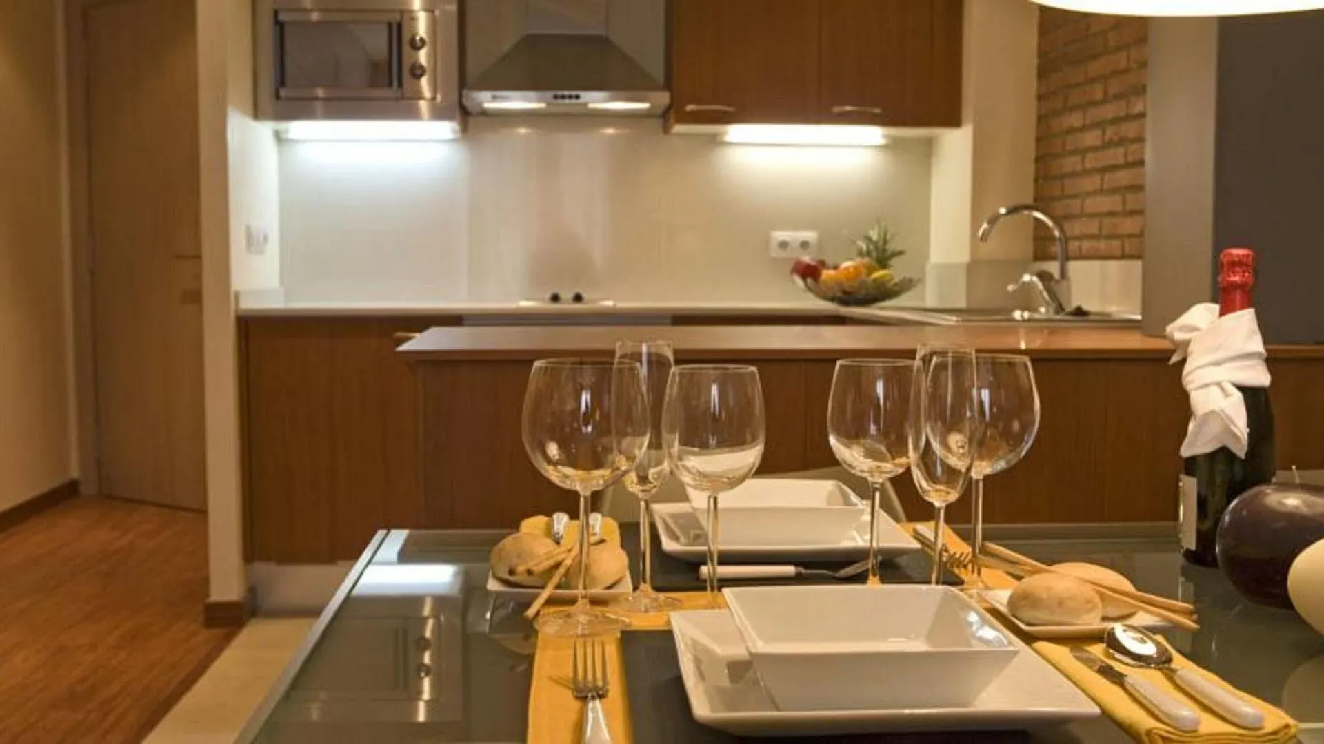 Serennia Cest Apartamentos Arc De Triomf برشلونة 0*,